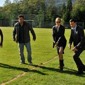 Psych, from left: Sarah Shahi, James Roday, Stacy Keibler, Timothy Omundson, 'Thrill Seekers &amp; Hell Raisers', Season 4, Ep. #11, 02/03/2010, ©USA