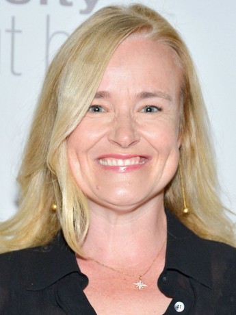 Jennifer Irwin Staat Nog Steeds