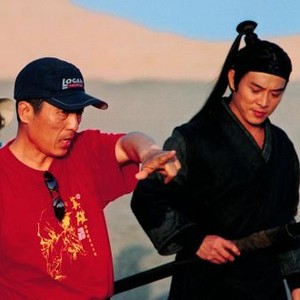 HERO, (aka YING XIONG), Director Zhang Yimou, Jet Li on the set, 2002, (c) Miramax