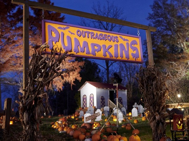 Outrageous Pumpkins Season 4 Episode 1 Rotten Tomatoes