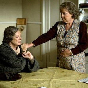 FROM TIME TO TIME, from left: Maggie Smith, Pauline Collins, 2009. ©Fragile Films Distribution
