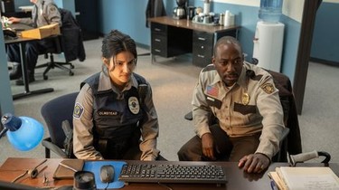 Brooklyn 99 season 2025 5 episode 4 online