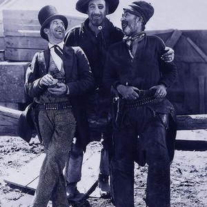Three Bad Men (1926) photo 10