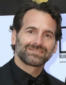 Kevin Makely