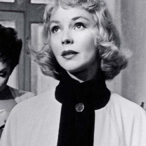 Beat the Devil (1953)