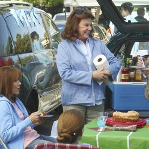 The Middle, Patricia Heaton (L), Marsha Mason (C), Julie Brown (R), 'Homecoming II: The Tailgate', Season 7, Ep. #7, 11/11/2015, ©ABC