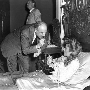 IVY, director Sam Wood, Joan Fontaine on set, 1947