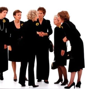 CALENDAR GIRLS, Linda Bassett, Julie Walters, Helen Mirren, Celia Imrie, Annette Crosbie, Penelope Wilton, 2003, (c) Touchstone