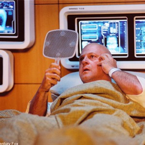Ben Grimm's (Michael Chiklis) sudden awakening in a hospital foreshadows his transformation to the rock-like, super-strong The Thing.