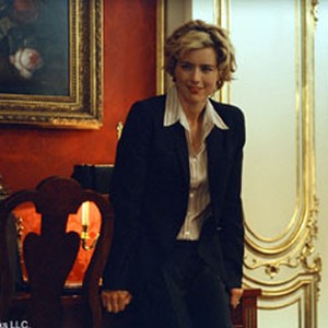 TÉA LEONI stars as Ellie in Woody Allen's latest contemporary comedy HOLLYWOOD ENDING.