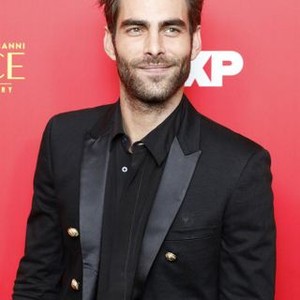 Jon Kortajarena at arrivals for FX'S THE ASSASSINATION OF GIANNI VERSACE: AMERICAN CRIME STORY Series Premiere, ArcLight Hollywood, Los Angeles, CA January 8, 2018. Photo By: Priscilla Grant/Everett Collection