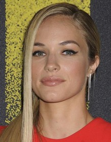 Alexis Knapp