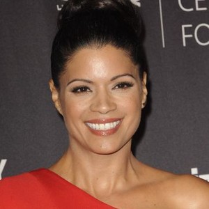 Andrea Navedo at arrivals for Paley Center's Hollywood Tribute to Hispanic Achievments in Television, The Beverly Wilshire Hotel, Beverly Hills, CA October 24, 2016. Photo By: Elizabeth Goodenough/Everett Collection