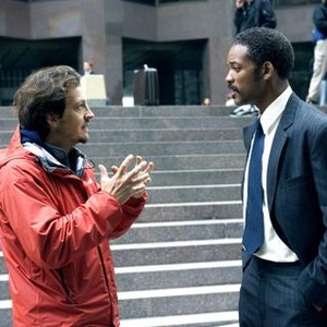 THE PURSUIT OF HAPPYNESS, director Gabriele Muccino, Will Smith, on set, 2006. ©Columbia Pictures