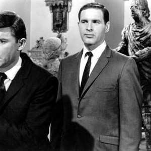 IT! (aka ANGER OF THE GOLEM; CURSE OF THE GOLEM),from left: Roddy McDowall, Paul Maxwell, Alan Sellers, 1966