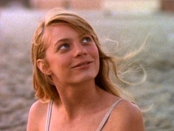 Holly Sampson's Instagram, Twitter & Facebook on IDCrawl