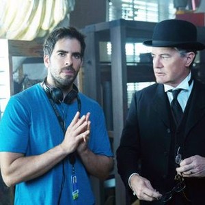THE HOUSE WITH A CLOCK IN ITS WALLS, FROM LEFT, DIRECTOR ELI ROTH, KYLE MACLACHLAN, ON-SET, 2018. PH: QUANTRELL D. COLBERT. ©UNIVERSAL