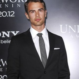 Theo James at arrivals for UNDERWORLD AWAKENING Premiere, Grauman''s Chinese Theatre, Los Angeles, CA January 19, 2012. Photo By: Elizabeth Goodenough/Everett Collection
