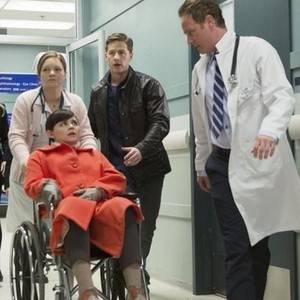 Once Upon a Time, Ginnifer Goodwin (L), Joshua Dallas (C), David Anders (R), 'Kansas', Season 3, Ep. #21, 05/04/2014, ©KSITE