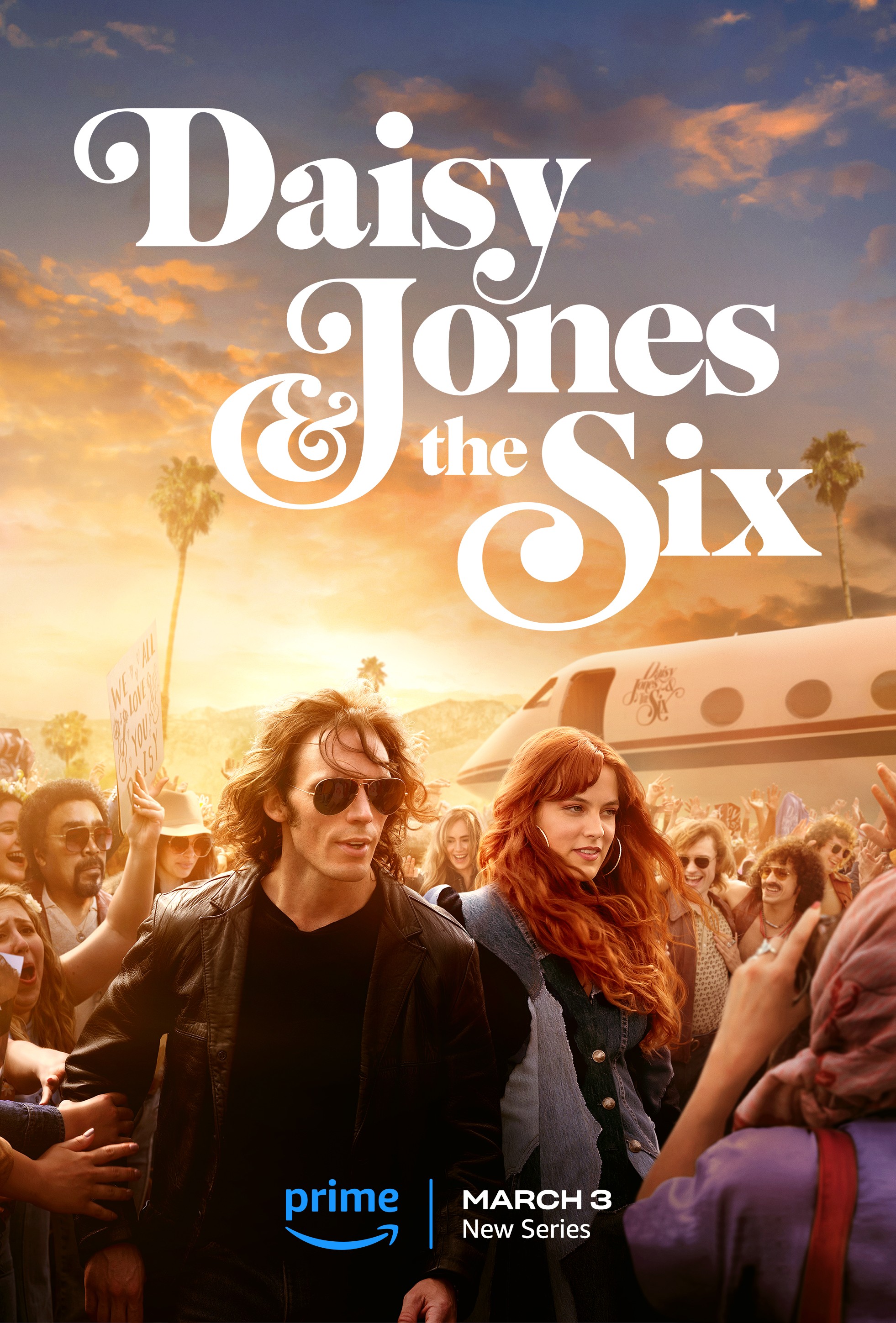 Riley Keough Brings The House Down In The Latest Trailer For 'Daisy Jones &  The Six