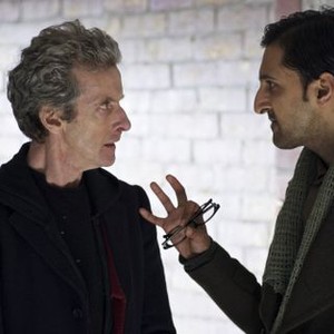Doctor Who, Peter Capaldi (L), Arsher Ali (R), 'Before the Flood', Season 9, Ep. #4, 10/10/2015, ©BBC