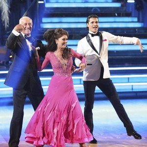 Dancing With the Stars, Len Goodman (L), Lisa Vanderpump (C), Gleb Savchenko (R), 'Episode 1610A', Season 16, Ep. #19, 05/21/2013, ©ABC
