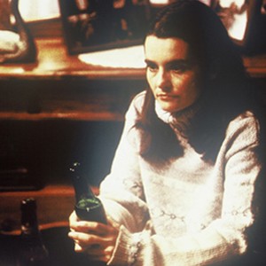 Shirley Henderson (Sally) in a scene from INTERMISSION directed by John Crowley. An IFC Films release. photo 3