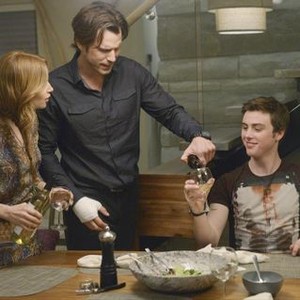 Red Widow, Jaime Ray Newman (L), Wil Traval (C), Sterling Beaumon (R), 'The Hit', Season 1, Ep. #8, 05/05/2013, ©ABC