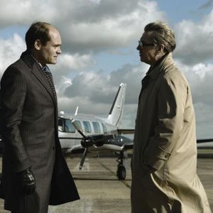 TINKER TAILOR SOLDIER SPY, from left: David Dencik, Gary Oldman, 2011. ph: Jack English/©Focus Features