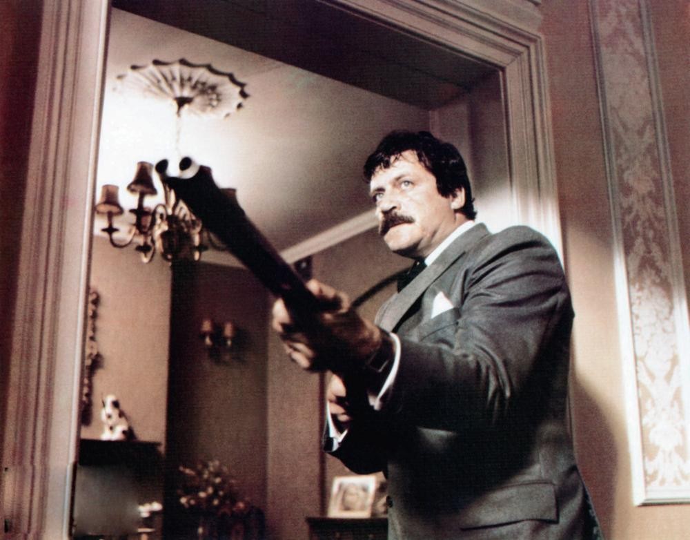 SS2816138) Movie picture of Oliver Reed buy celebrity photos and