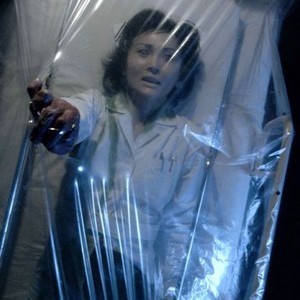 Infection (2004) photo 6
