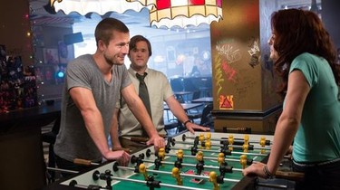 Жетілген, жақсы күтімді ана порно Порно үлкен мүшесі және арық