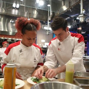 Hell's Kitchen, Kristin Barone (L), Chad Gelso (R), 9 Chefs Compete, Season 15, Ep. #10, 3/16/2016, ©FOX