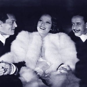 Over the Moon (1940) photo 4