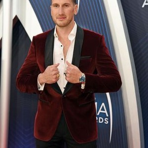 Russell Dickerson at arrivals for The 52nd Annual CMA Awards - Arrivals 2, Bridgestone Arena, Nashville, TN November 14, 2018. Photo By: Derek Storm/Everett Collection