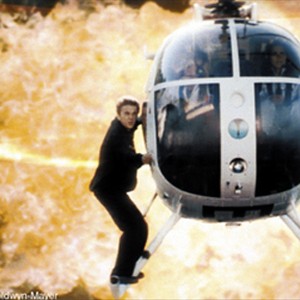Agent Cody Banks (FRANKIE MUNIZ) makes a daring escape via helicopter in MGM Pictures' action-adventure AGENT CODY BANKS.