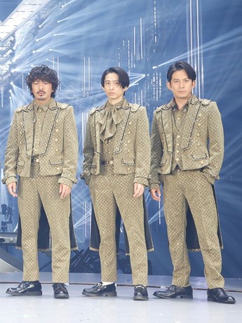 V6　live　tour　2011　Sexy．Honey．Bunny！（WALK V6 Live Tour 2011: Sexy.Honey.Bunny! Pictures | Rotten Tomatoes