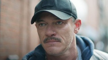 5lbs of Pressure | Rotten Tomatoes