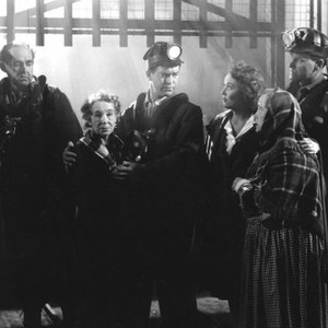 TORNADO, Nestor Paiva, Chester Morris, Marie McDonald, William Henry, 1943