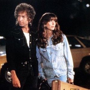 HEARTS OF FIRE, from left: Bob Dylan, Fiona, 1987, © Warner Brothers