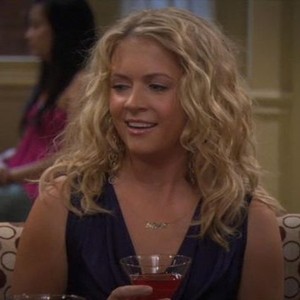 Melissa & Joey: Season 1, Episode 20 - Rotten Tomatoes