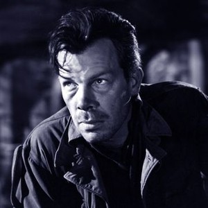 Eight Iron Men (1952) photo 2