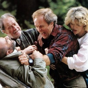 Harry and the Hendersons (1987) photo 5
