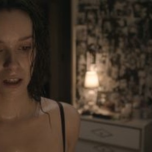"Starry Eyes photo 9"