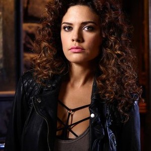 Angélica Celaya as Zed