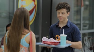 Modern family season hotsell 1 full episodes