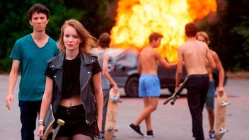 The smell 2014 full movie 2025