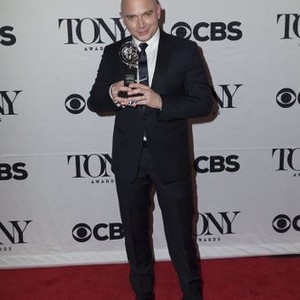 Michael Cerveris (Best Performance by an Actor in a Leading Role in a Musical for ''Fun Home'') in the press room for The 69th Annual Tony Awards 2015 - Press Room, Radio City Music Hall, New York, NY June 7, 2015. Photo By: Lev Radin/Everett Collection