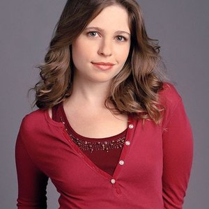 Megan Henning as Meredith Davies