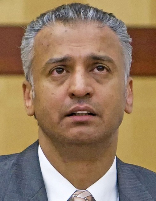 Shelley Malil - Rotten Tomatoes